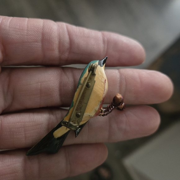 Takahashi Warbler Bird Pin WW2 RARE - Picture 3 of 5